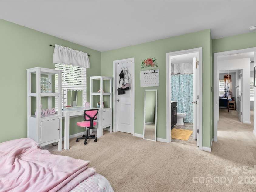 301 Wheat Field Drive, Mount Holly, NC 28120.  MLS# CAR4267652, YatesRealty ID 18501. 