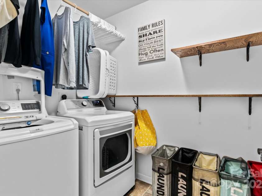 301 Wheat Field Drive, Mount Holly, NC 28120.  MLS# CAR4267652, YatesRealty ID 18501. 