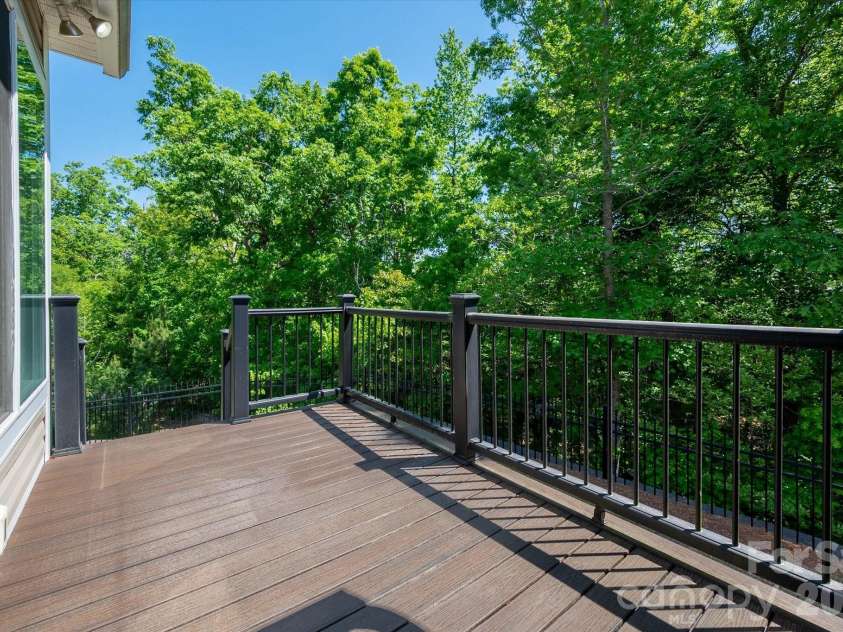 6056 Great Basin Lane, Fort Mill, SC 29707.  MLS# CAR4373434, YatesRealty ID 18501. 