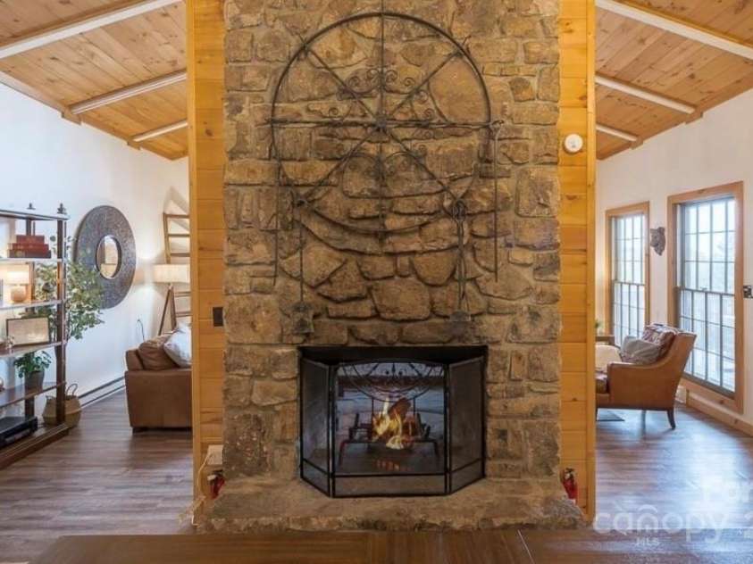 103 Golf Lane, Beech Mountain, NC 28604.  MLS# CAR4238459, YatesRealty ID 18502. 