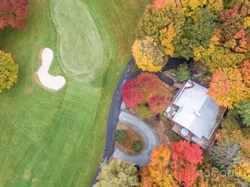 103 Golf Lane, Beech Mountain, NC 28604.  MLS# CAR4238459, YatesRealty ID 18502. 