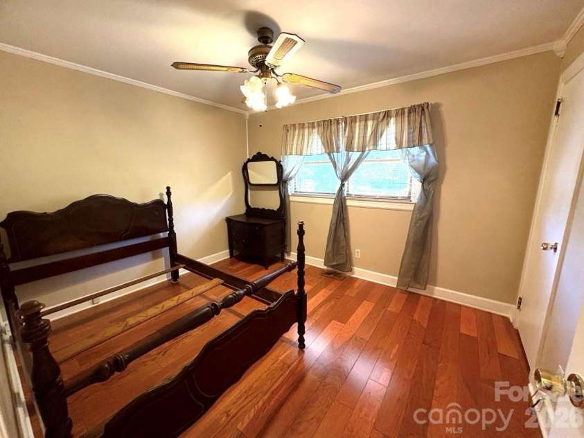3253 US 70 Highway, Marion, NC 28752.  MLS# CAR4335999, YatesRealty ID 18502. Bed 1 Main