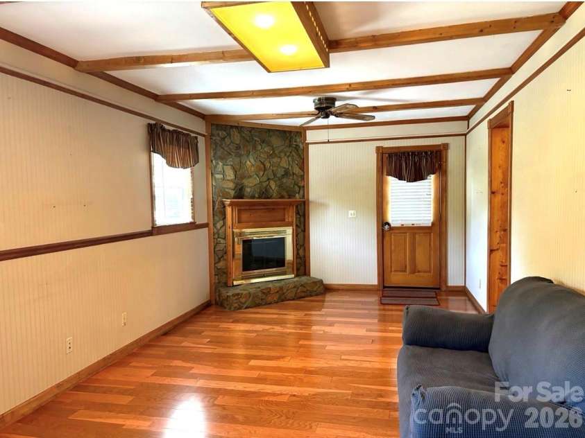 3253 US 70 Highway, Marion, NC 28752.  MLS# CAR4335999, YatesRealty ID 18502. Den