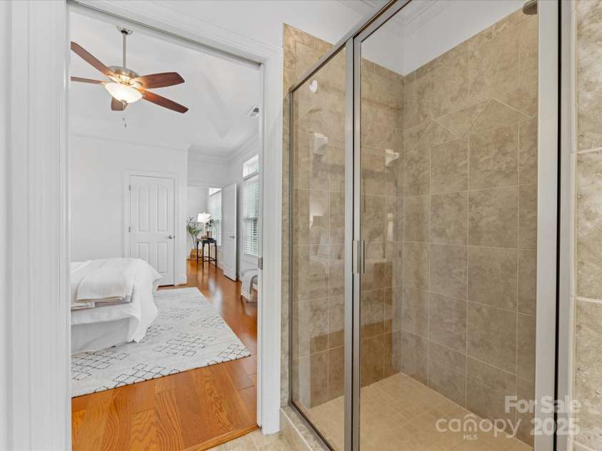 140 Villa Lake Drive, Fort Mill, SC 29708.  MLS# CAR4253945, YatesRealty ID 18503. 