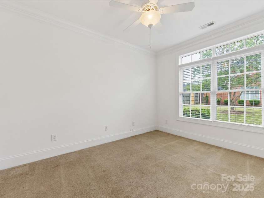 140 Villa Lake Drive, Fort Mill, SC 29708.  MLS# CAR4253945, YatesRealty ID 18503. 