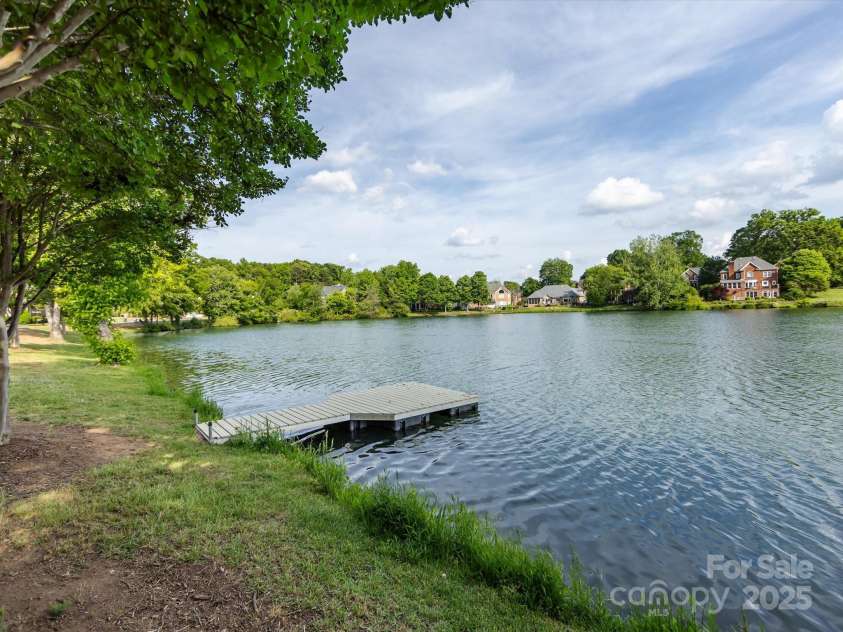 140 Villa Lake Drive, Fort Mill, SC 29708.  MLS# CAR4253945, YatesRealty ID 18503. 