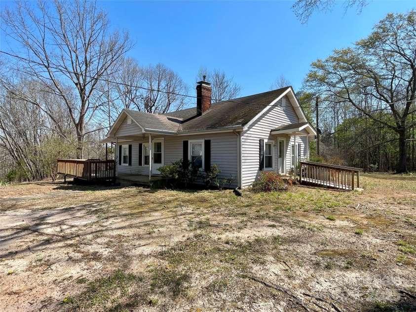 576 Grays Creek Church Road, Rutherfordton, NC 28139.  MLS# CAR4240567, YatesRealty ID 18504. 