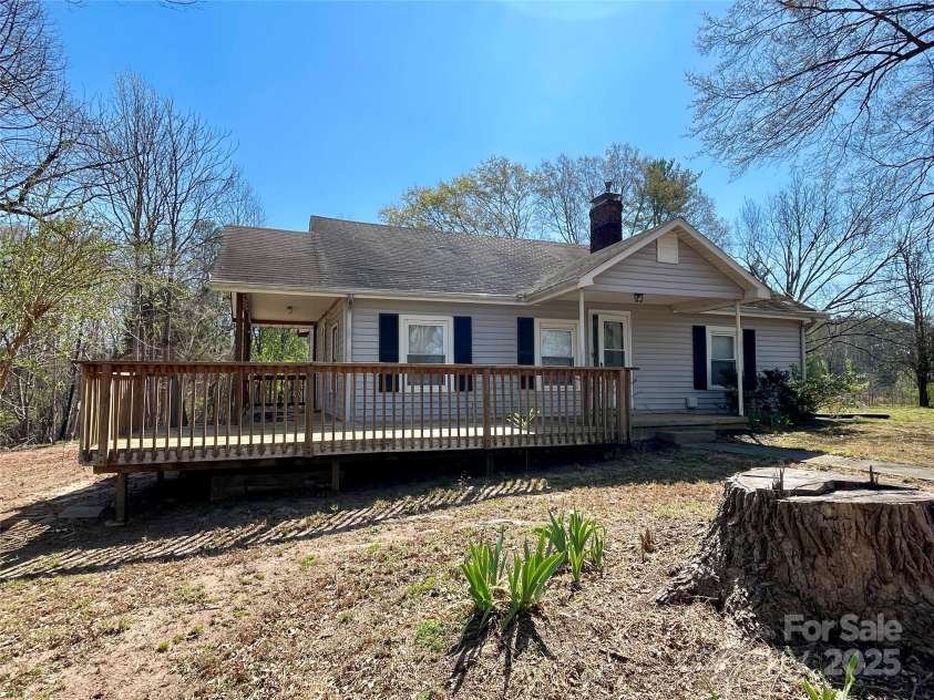 576 Grays Creek Church Road, Rutherfordton, NC 28139.  MLS# CAR4240567, YatesRealty ID 18504. 