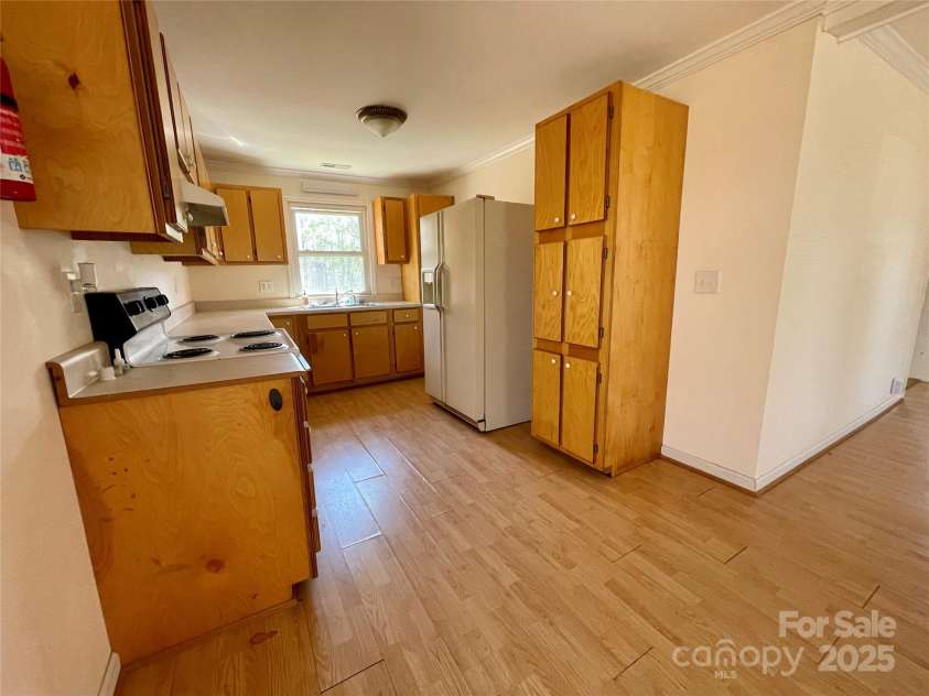 576 Grays Creek Church Road, Rutherfordton, NC 28139.  MLS# CAR4240567, YatesRealty ID 18504. Kitchen appliances convey