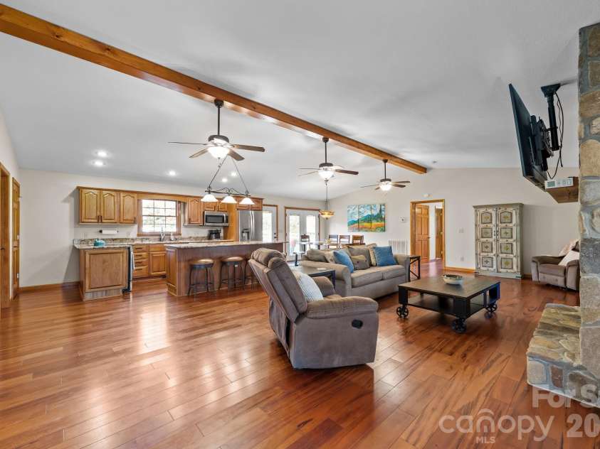 79 Winslow Road, Waynesville, NC 28786.  MLS# CAR4336672, YatesRealty ID 18504. 