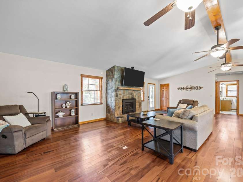 79 Winslow Road, Waynesville, NC 28786.  MLS# CAR4336672, YatesRealty ID 18504. 