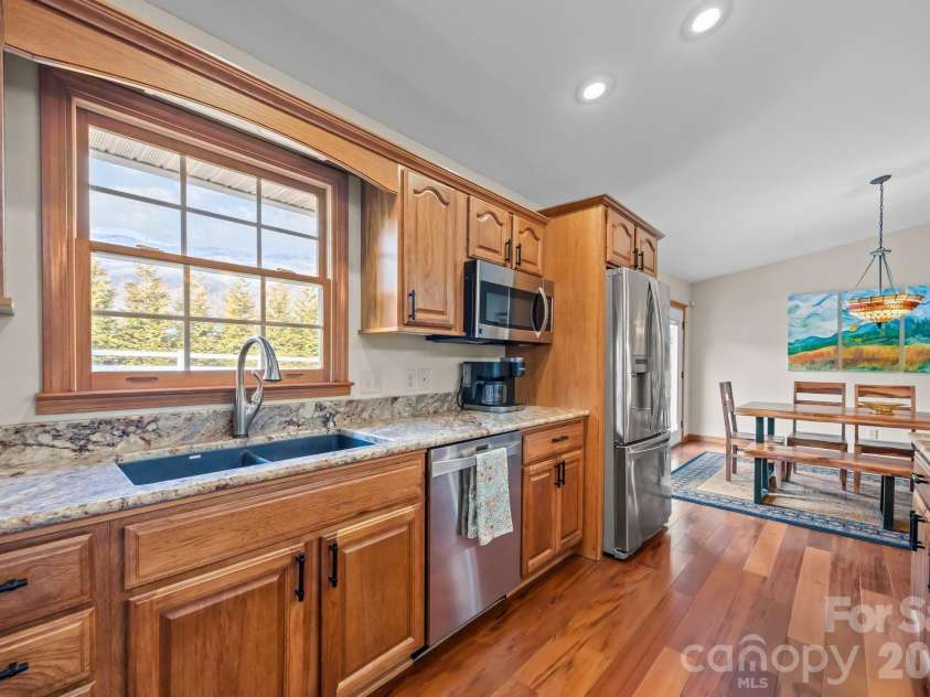 79 Winslow Road, Waynesville, NC 28786.  MLS# CAR4336672, YatesRealty ID 18504. 