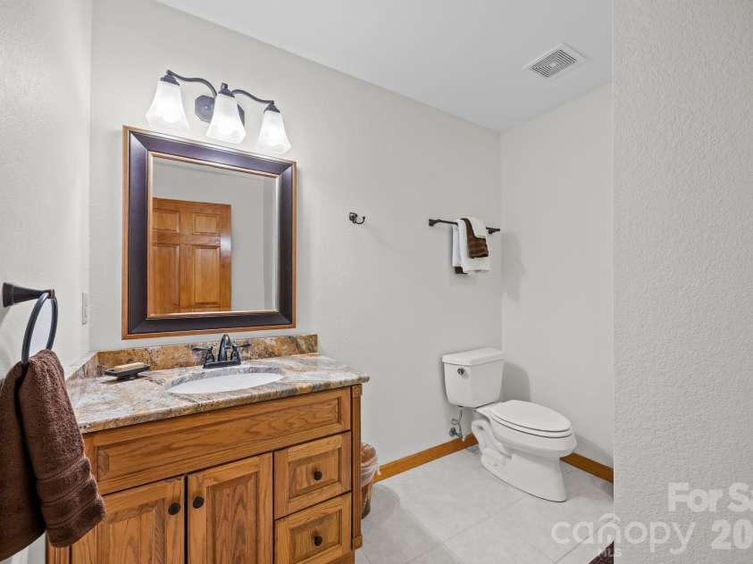 79 Winslow Road, Waynesville, NC 28786.  MLS# CAR4336672, YatesRealty ID 18504. 