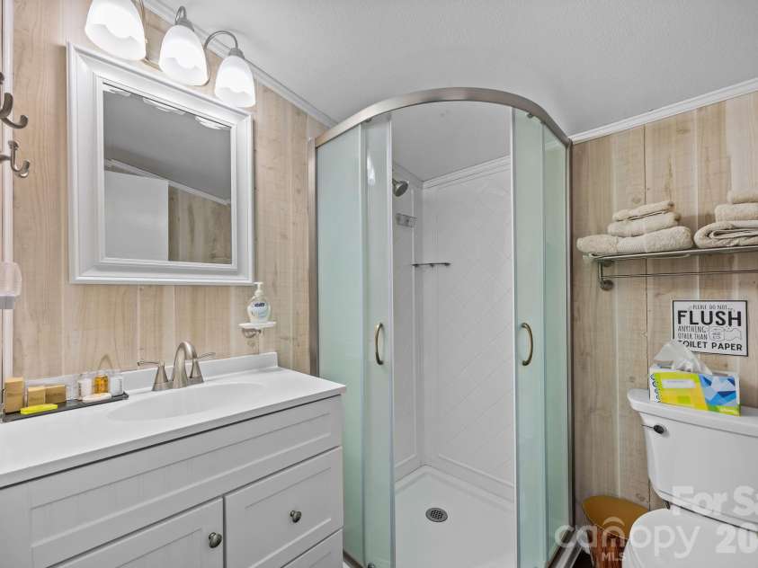 79 Winslow Road, Waynesville, NC 28786.  MLS# CAR4336672, YatesRealty ID 18504. 