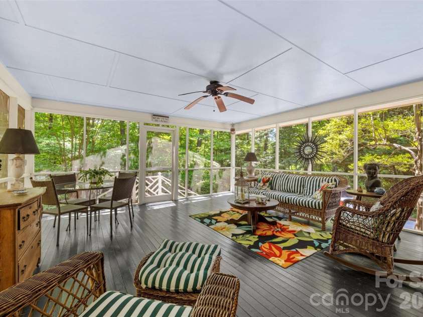1018 Myers Circle, Lancaster, SC 29720.  MLS# CAR4377025, YatesRealty ID 18505. 
