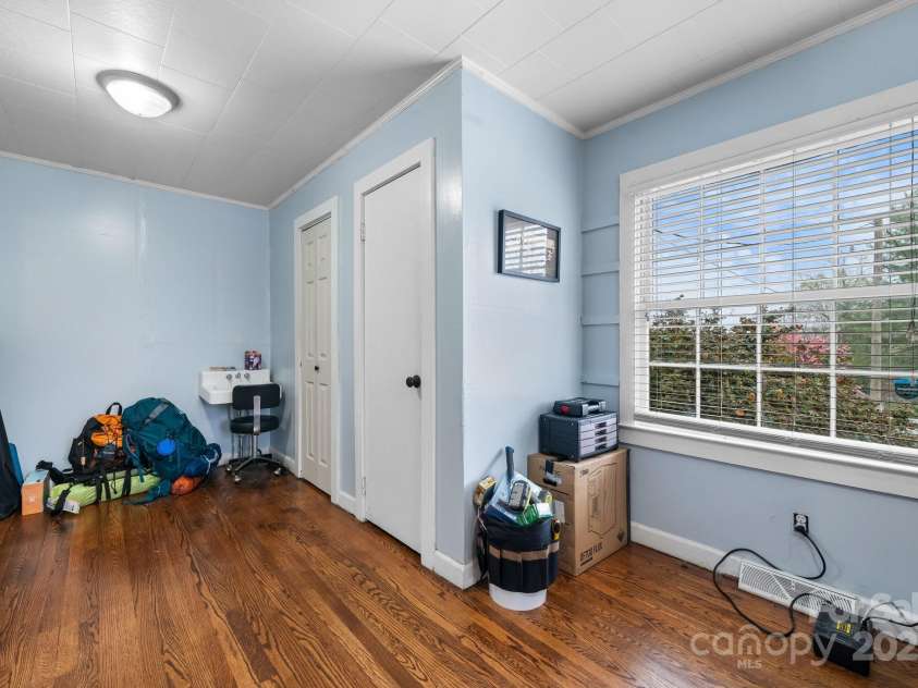 591 Oak Street, Marion, NC 28752.  MLS# CAR4253110, YatesRealty ID 18506. Office View 1.