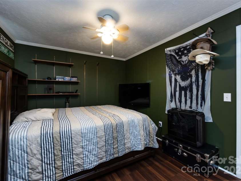 9009 Quail Roost Drive, Waxhaw, NC 28173.  MLS# CAR4239665, YatesRealty ID 18509. 