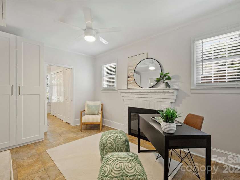 6938 Wrentree Drive, Charlotte, NC 28210.  MLS# CAR4266582, YatesRealty ID 18510. 