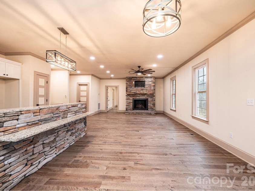 1610 Summerlin Place, Newton, NC 28658.  MLS# CAR4352272, YatesRealty ID 18511. 