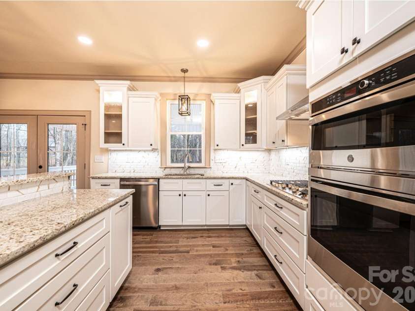1610 Summerlin Place, Newton, NC 28658.  MLS# CAR4352272, YatesRealty ID 18511. 