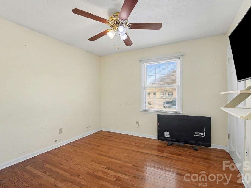 4057 Leafmore Street, Concord, NC 28027.  MLS# CAR4332836, YatesRealty ID 18512. 
