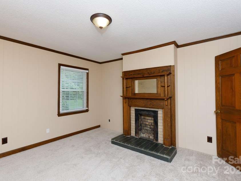 2605 Camelot Drive, Rock Hill, SC 29732.  MLS# CAR4265227, YatesRealty ID 18515. 