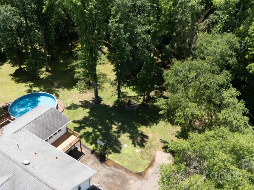2605 Camelot Drive, Rock Hill, SC 29732.  MLS# CAR4265227, YatesRealty ID 18515. 