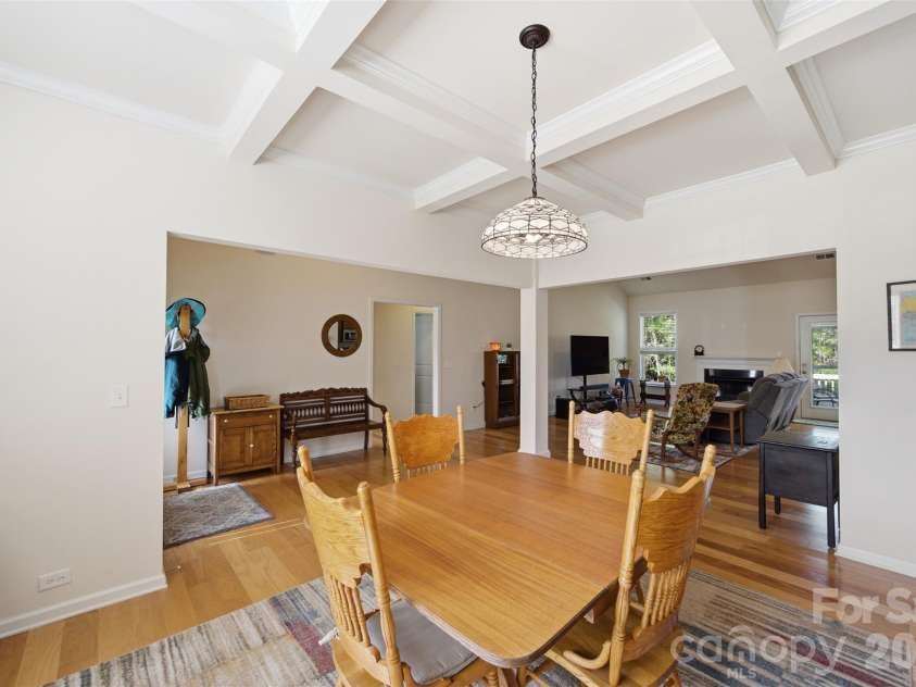 743 Eden hall Drive, Columbia, SC 29229.  MLS# CAR4369055, YatesRealty ID 18516. 
