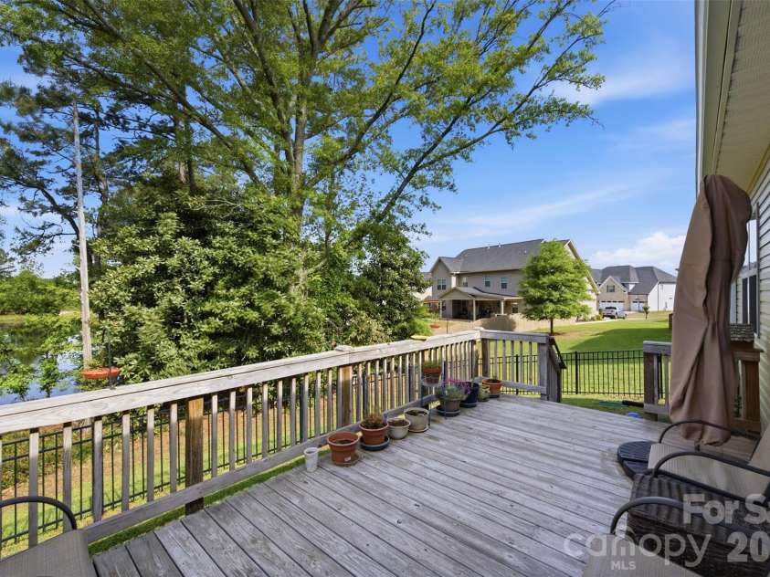 743 Eden hall Drive, Columbia, SC 29229.  MLS# CAR4369055, YatesRealty ID 18516. 