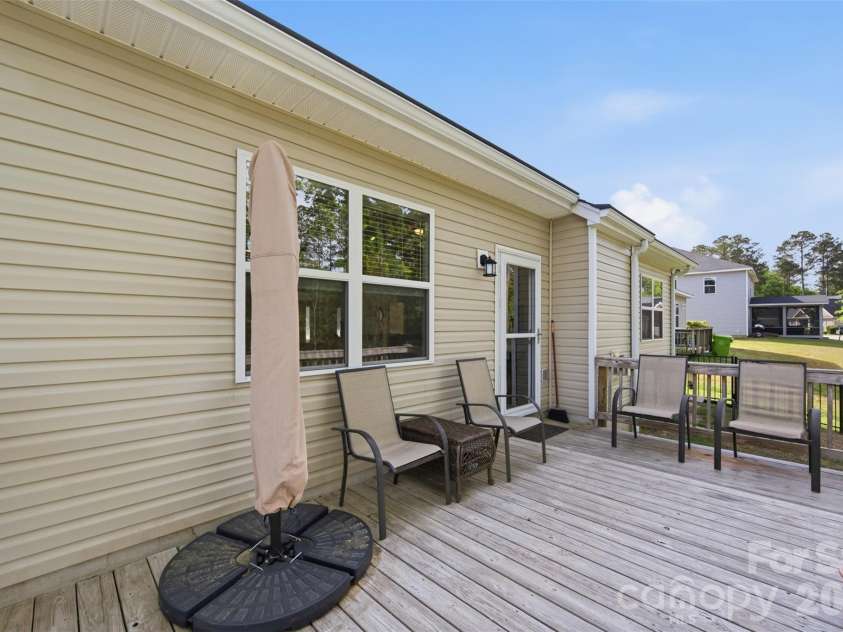 743 Eden hall Drive, Columbia, SC 29229.  MLS# CAR4369055, YatesRealty ID 18516. 