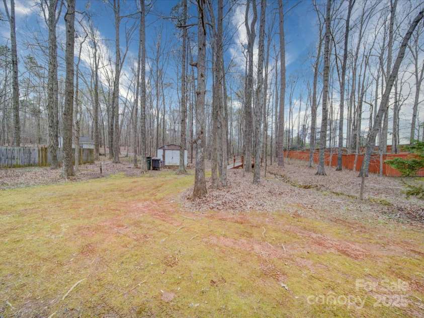 1312 Kensington Place, Monroe, NC 28112.  MLS# CAR4238959, YatesRealty ID 18517. 