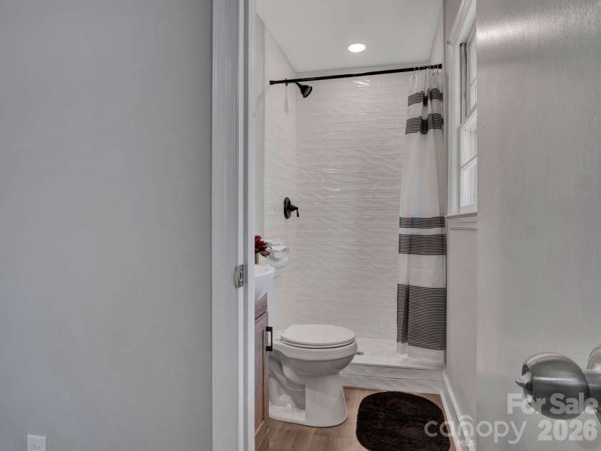 2826 Drew Drive, Lancaster, SC 29720.  MLS# CAR4320135, YatesRealty ID 18518. Primary Bathroom