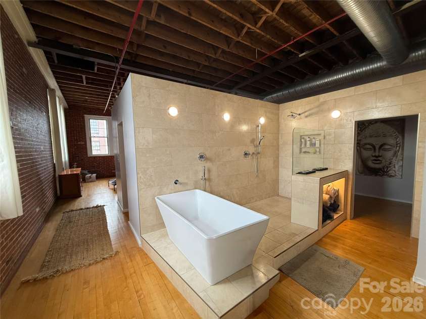 122 Innes Street, Salisbury, NC 28144.  MLS# CAR4344171, YatesRealty ID 1852. 