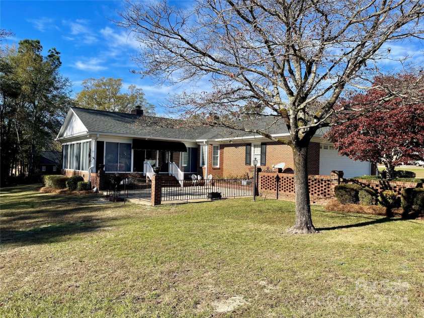 5486 Kershaw Camden Highway, Heath Springs, SC 29058.  MLS# CAR4199430, YatesRealty ID 1852. 