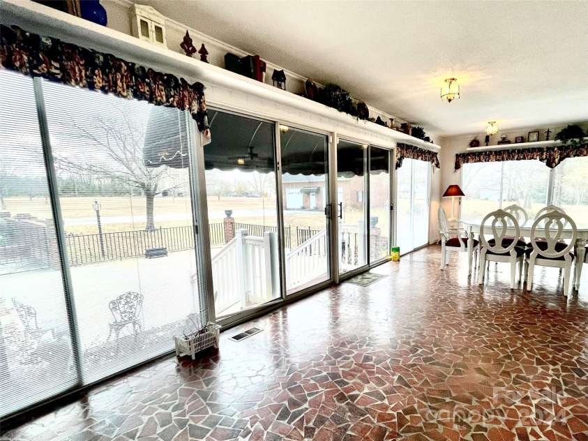 5486 Kershaw Camden Highway, Heath Springs, SC 29058.  MLS# CAR4199430, YatesRealty ID 1852. 