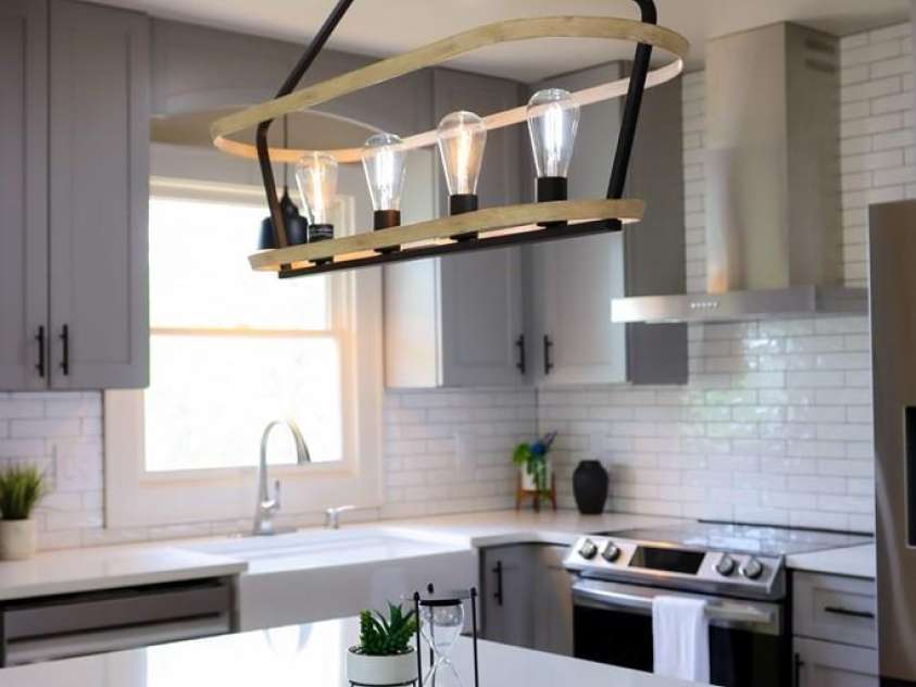 94 BREEZY KNOB Road, Franklin, NC 28734.  MLS# CAR4221997, YatesRealty ID 1852. 