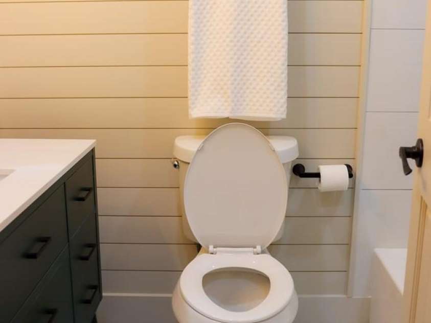 94 BREEZY KNOB Road, Franklin, NC 28734.  MLS# CAR4221997, YatesRealty ID 1852. 