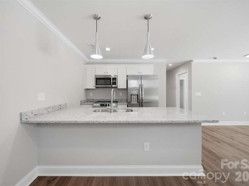 1294 18th Street, Hickory, NC 28601.  MLS# CAR4373574, YatesRealty ID 18520. 