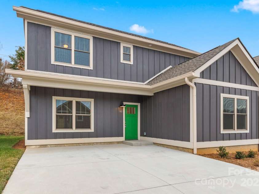 92 Wheeler Road, Weaverville, NC 28787.  MLS# CAR4193836, YatesRealty ID 18520. 