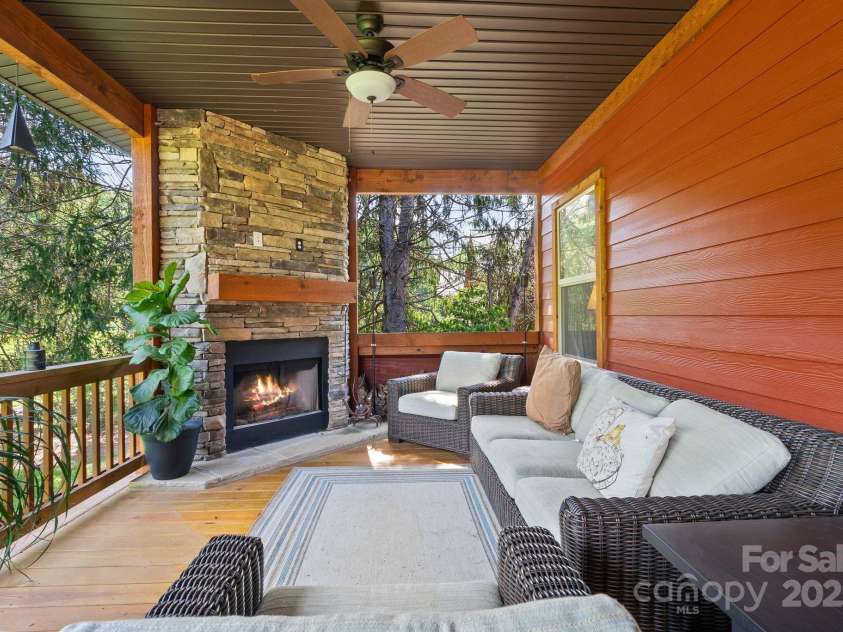 49 Sundrops Trail, Cullowhee, NC 28723.  MLS# CAR4266552, YatesRealty ID 18521. 