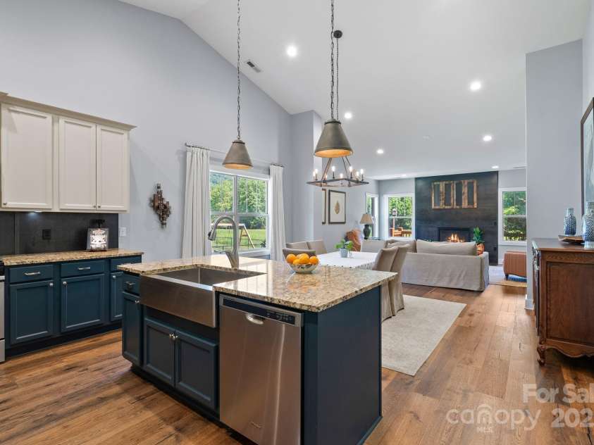 49 Sundrops Trail, Cullowhee, NC 28723.  MLS# CAR4266552, YatesRealty ID 18521. 