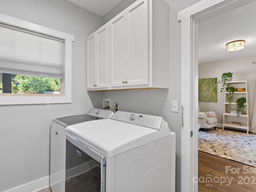 49 Sundrops Trail, Cullowhee, NC 28723.  MLS# CAR4266552, YatesRealty ID 18521. 