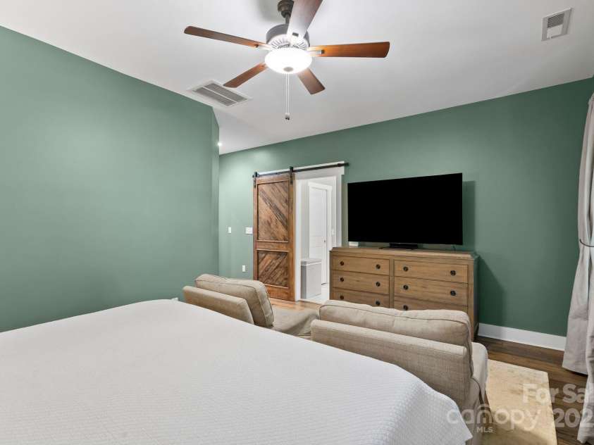 49 Sundrops Trail, Cullowhee, NC 28723.  MLS# CAR4266552, YatesRealty ID 18521. 