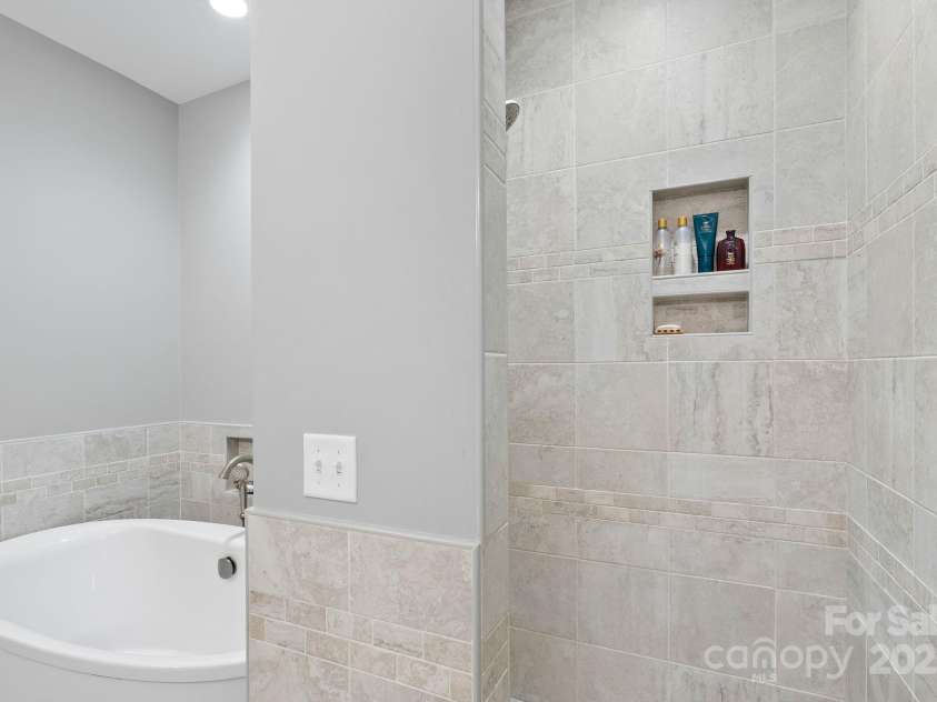 49 Sundrops Trail, Cullowhee, NC 28723.  MLS# CAR4266552, YatesRealty ID 18521. 