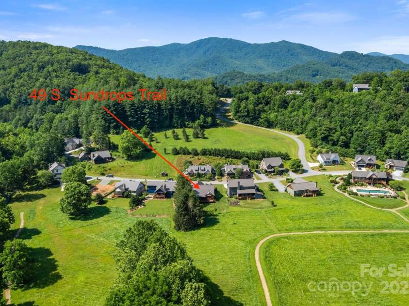 49 Sundrops Trail, Cullowhee, NC 28723.  MLS# CAR4266552, YatesRealty ID 18521. 