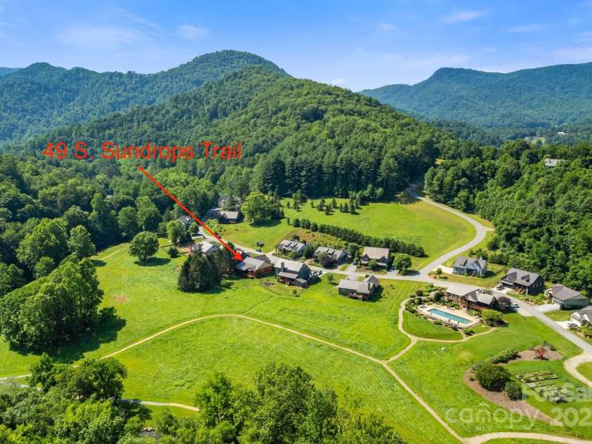 49 Sundrops Trail, Cullowhee, NC 28723.  MLS# CAR4266552, YatesRealty ID 18521. 