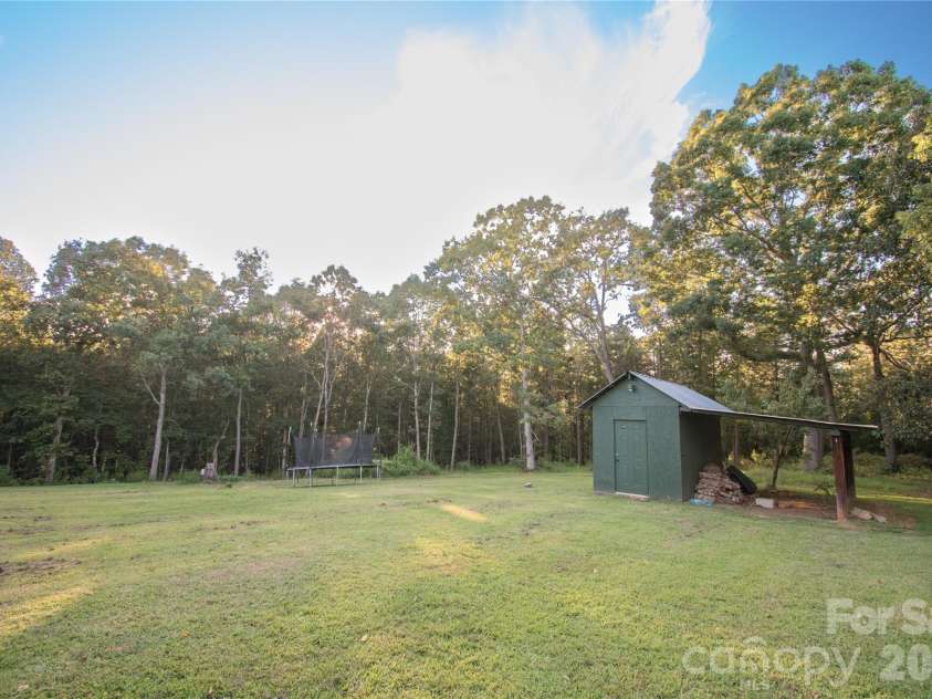 940 Guy Heavner Road, Lincolnton, NC 28092.  MLS# CAR4377471, YatesRealty ID 18521. 
