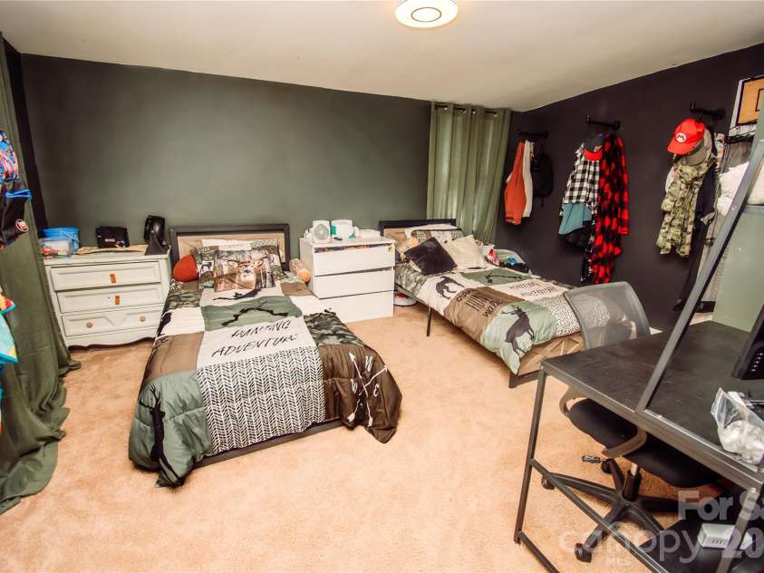 940 Guy Heavner Road, Lincolnton, NC 28092.  MLS# CAR4377471, YatesRealty ID 18521. 