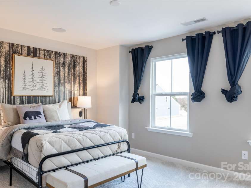 12017 Grinstead Lane, Charlotte, NC 28278.  MLS# CAR4250859, YatesRealty ID 18522. Representative Photo Only