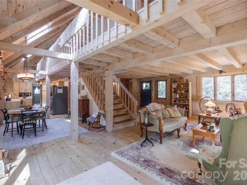 70 Aberdeen Lane, Pisgah Forest, NC 28768.  MLS# CAR4372037, YatesRealty ID 18522. 
